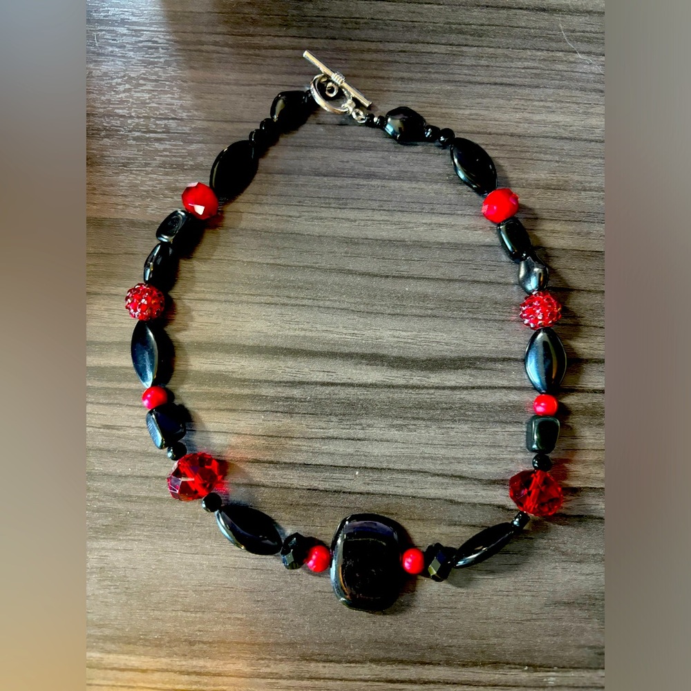 Big bead necklace. 19.5 inches in total length. Toggle clasp.